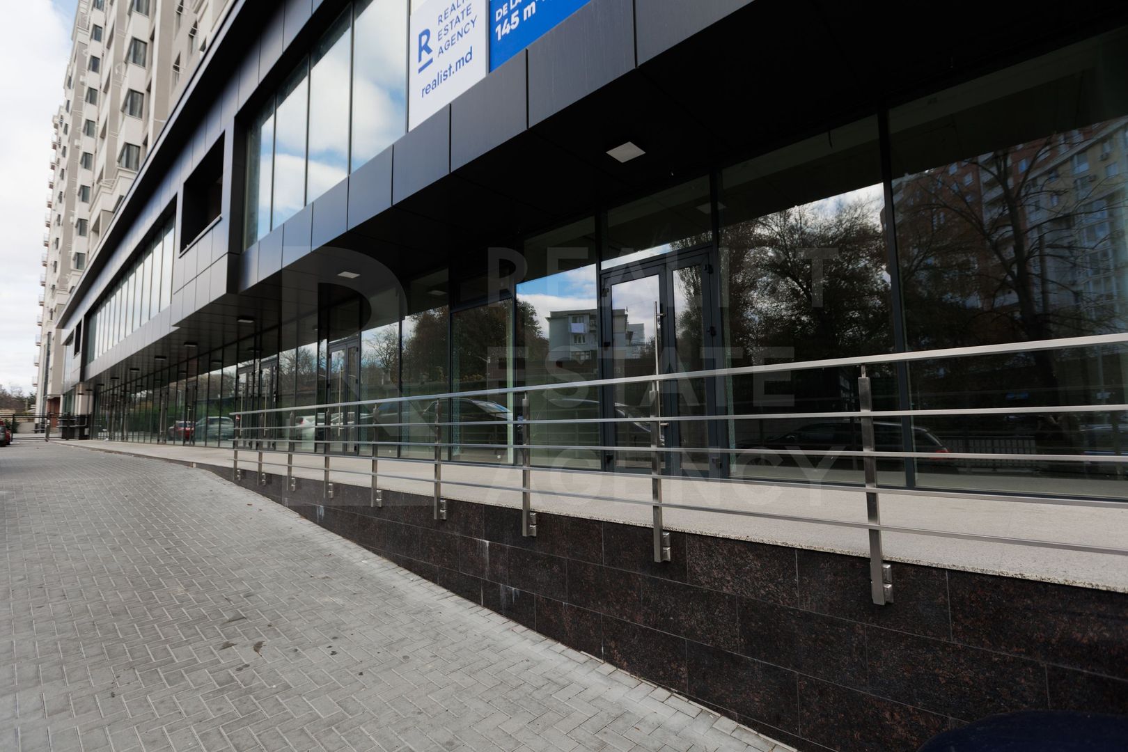 Vânzare, spațiu comercial, 144,1 mp, str. Vasile Lupu, Buiucani - Poză 1