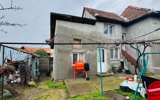 Casa de vanzare cu 2 camere si teren 1068 mp zona Renașterii - Poză 1