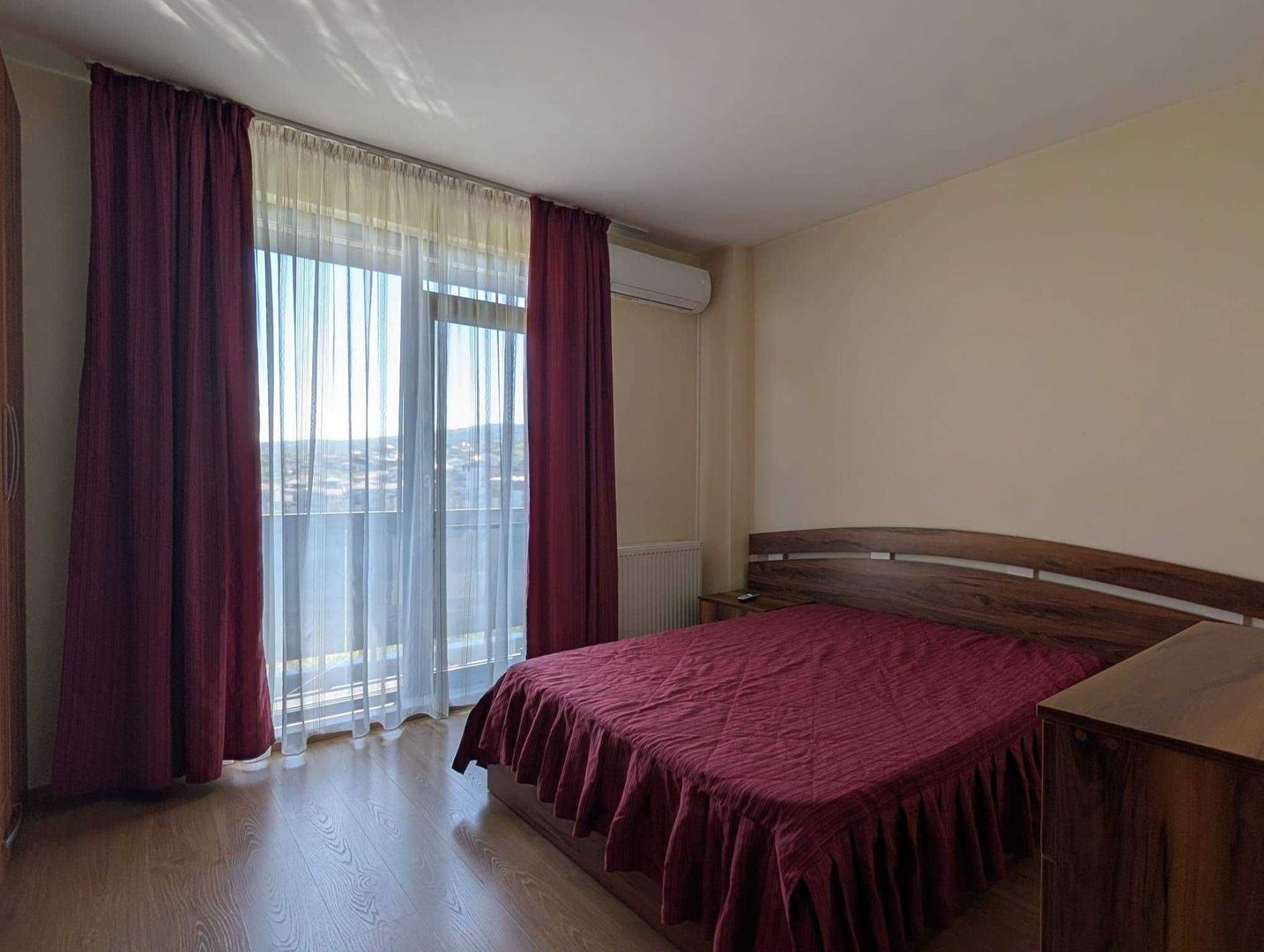 Apartament cu 2 camere decomandat | 52 mp + 15 mp terasa | Parcare | Borhanci - Poză 2