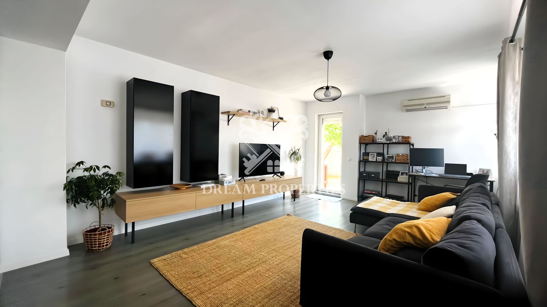 Apartament 3 camere la cheie, balcon, curte proprie, zona Apahida - Poză 2