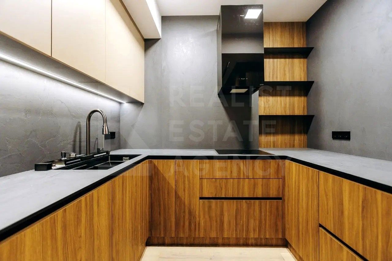 Chirie, apartament, 4 camere, strada Alexandru Pușkin, Centru - Poză 3