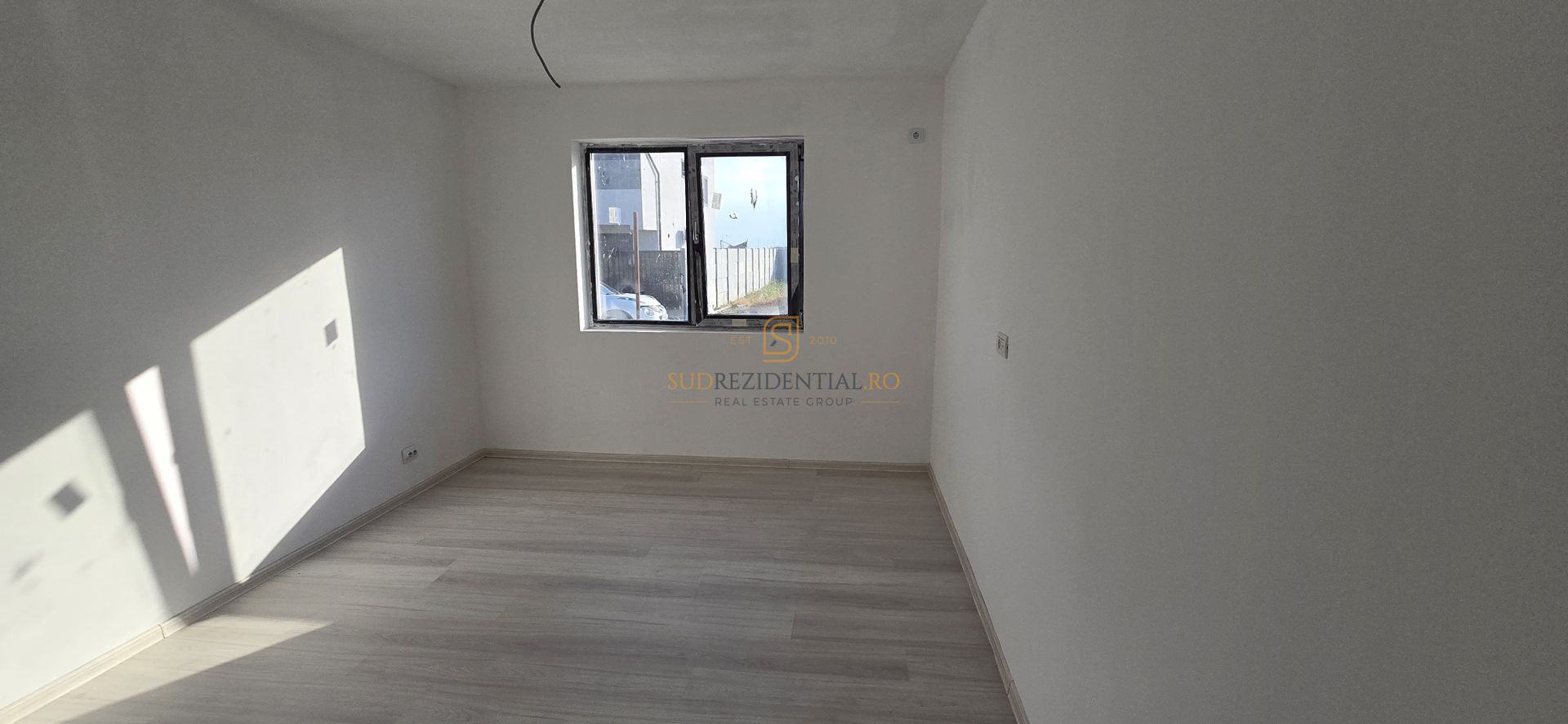 Casa individuala cu 3 camere si teren generos - Comuna Berceni, Ilfov - Poză 6