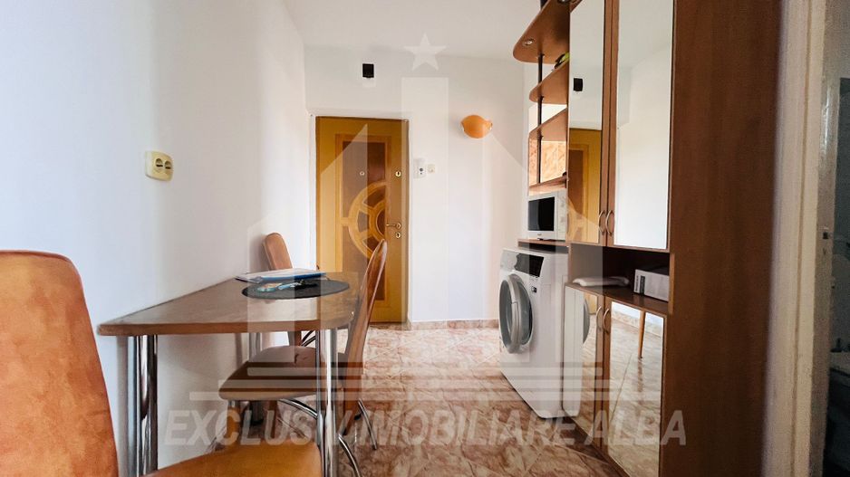 Apartament de vanzare 2 camere zona Centru - Poză 6