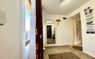 Se vinde “acasa”, 4 camere decomandate, panouri+baterii, teren 397mp,m - Poză 7