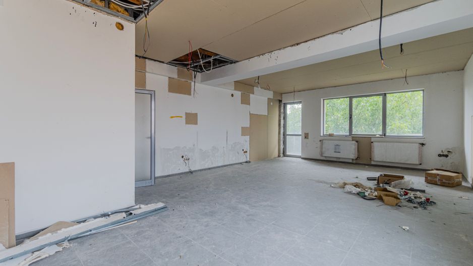 Cladire de 902 mp utili de vânzare, zona Grivitei - DN 13, COMISION 0 - Poză 153