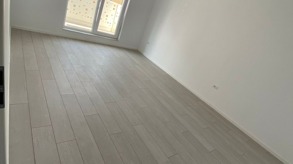 Giroc-Neptun | 3 Camere  | Decomandat | Lift | Disponibil imediat - Poză 3