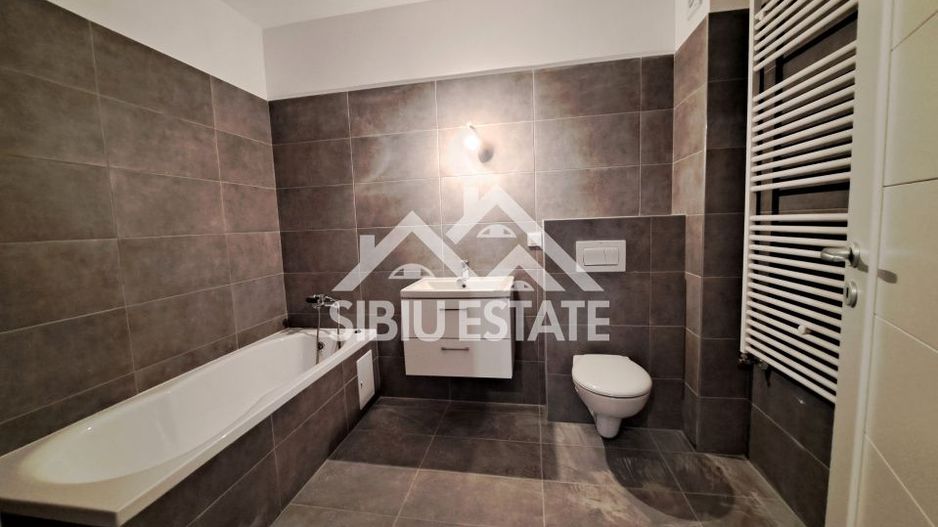 Apartament 3 camere, lift si parcare - Poză 5