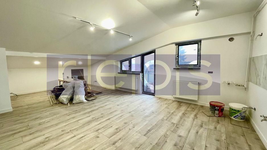 VANZARE APARTAMENT 3 CAMERE TEPES VODA CALEA CALARASILOR 87MP MANSARDA - Poză 1