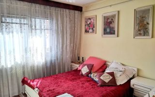 Zona Palas/ Apartament 3 camere/ Decomandat/ 72mp - Poză 3