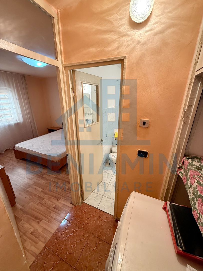 2 decomandate - etaj 3 - 1980 - Craiovita Noua - Fortuna. - Poză 8