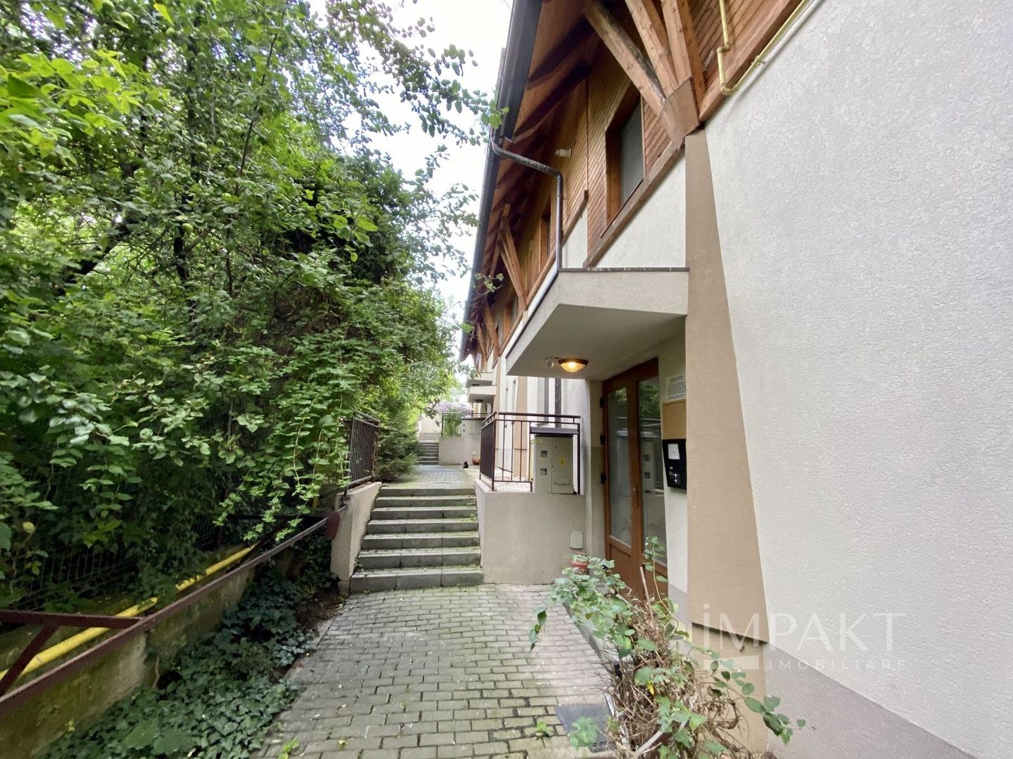 Apartament in vila pe 2 etaje, 175 mp, cartierul Andrei Muresanu/ Parcul Engels - Poză 21