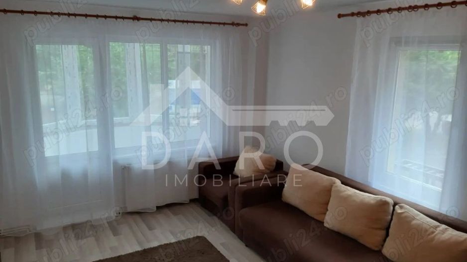 Apartament spațios 3 camere, zona centrala , Poli 2 - Poză 9