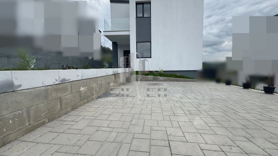 Casa individuala recent finisata cu teren de 425! - Poză 3