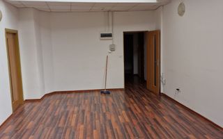 Birou deosebit 30 mp SAD - Poză 5