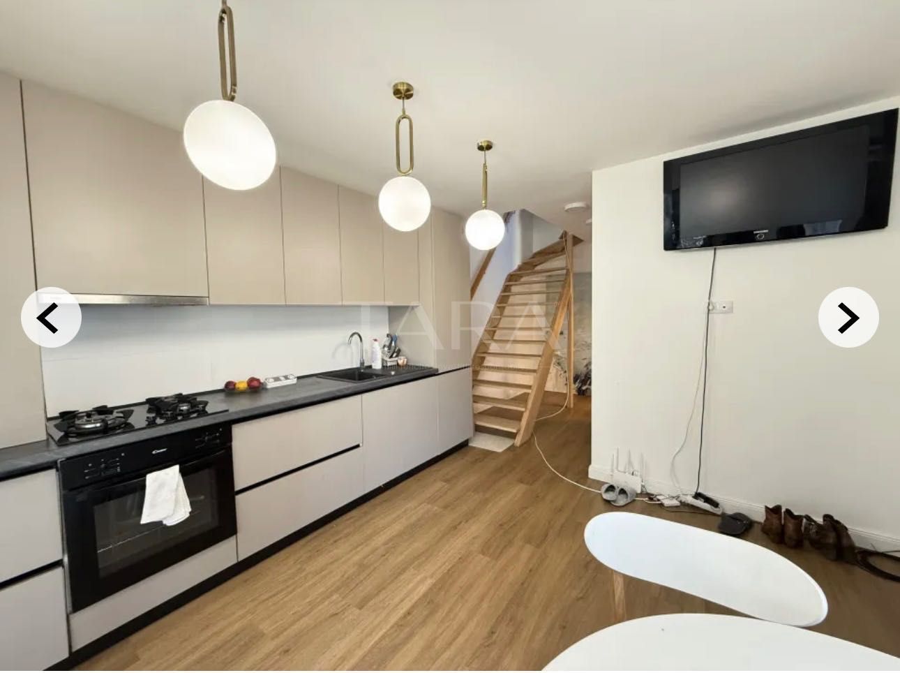 Casa cu 3 camere în Gheorgheni - Poză 1