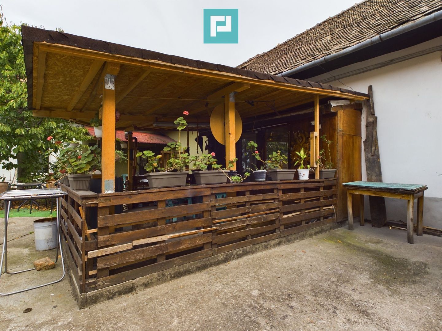 Apartament la casă 2 camere la  Biserica Sârbească - Poză 2