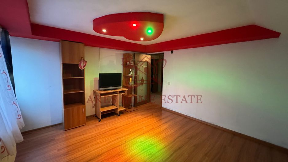 Casă 7 camere + spațiu comercial 55 mp – Orțișoara, 0% comision - Poză 11