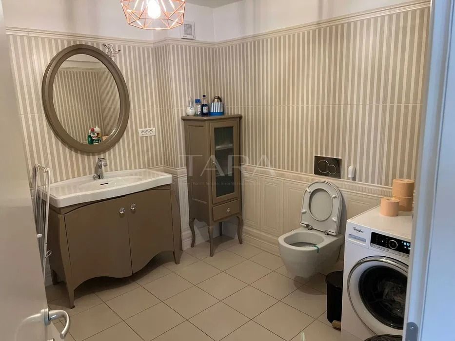 Apartament exclusivist cu 4 camere și 2 locuri de parcare subterană - Poză 7