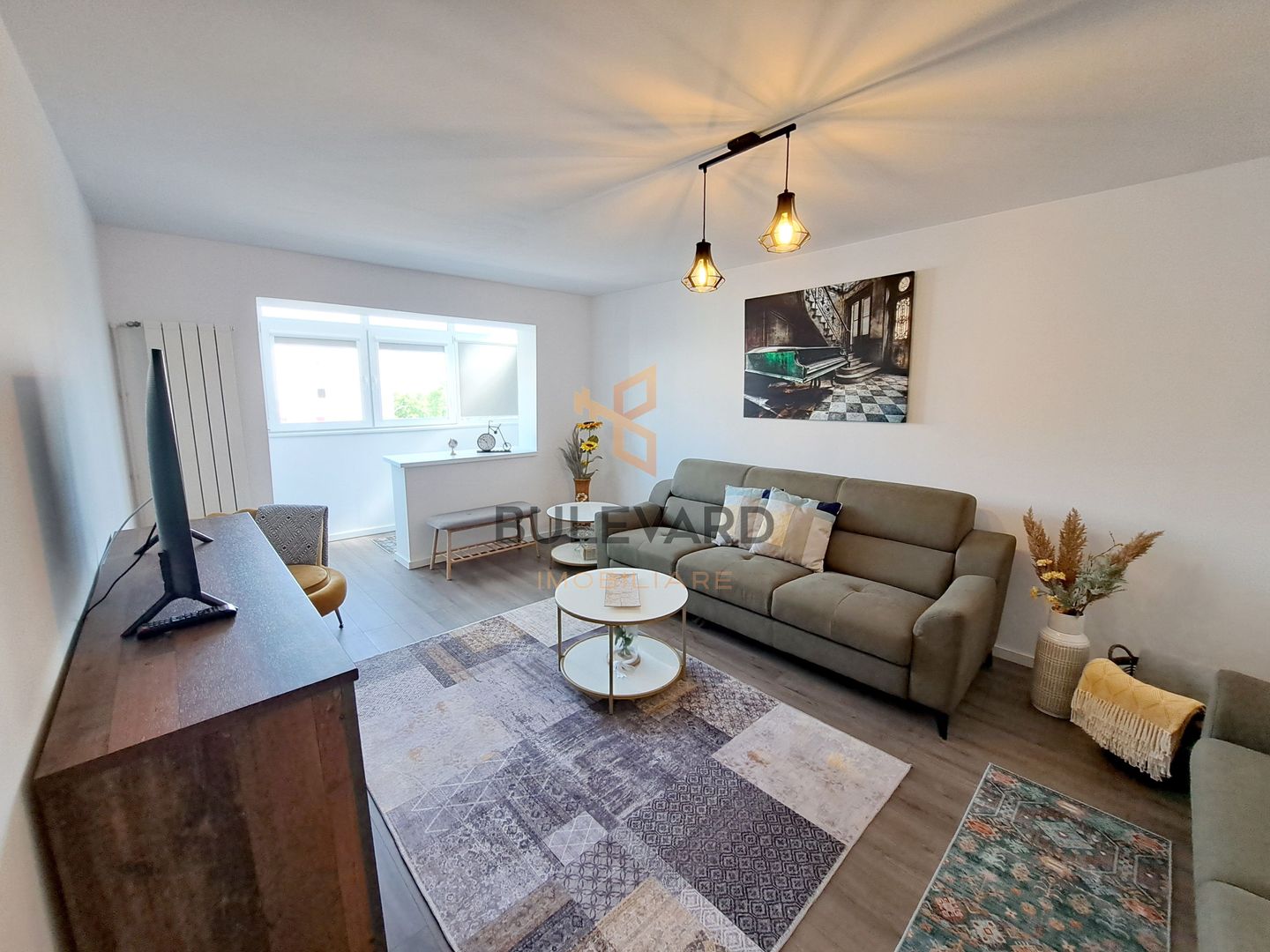 Ap 4 camere ultrafinisat, zona Piata Zorilor! - Poză 1