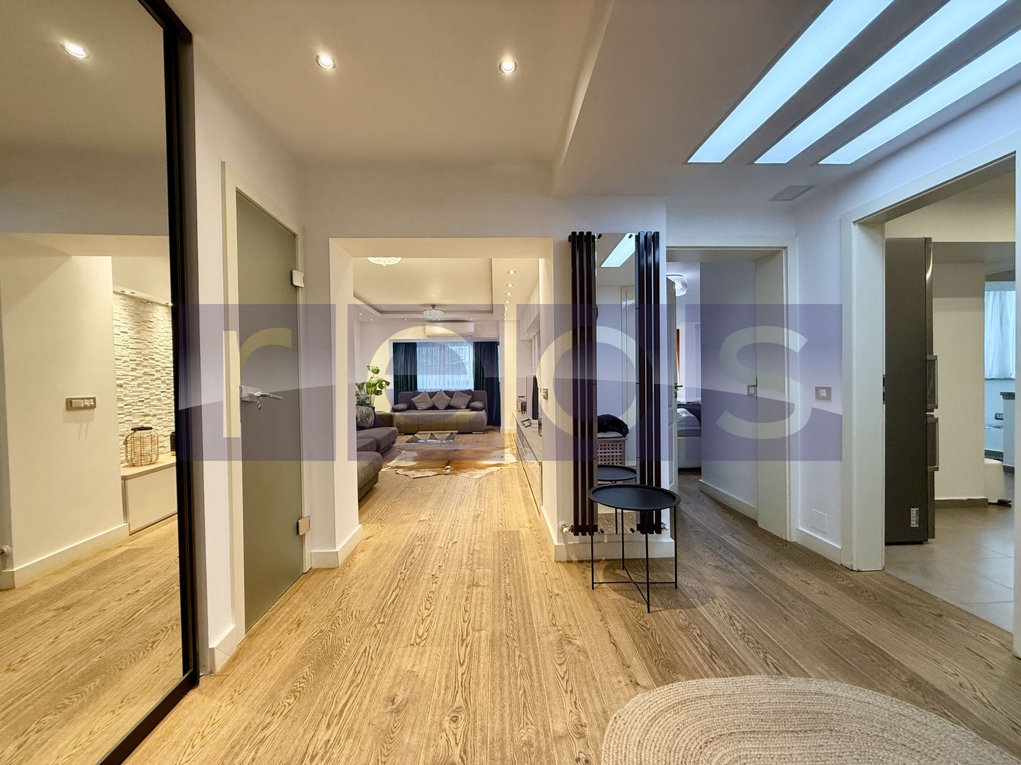 ÎNCHIRIERE 2 CAMERE | PIAȚA UNIRII | MOBILAT ȘI UTILAT - Poză 16