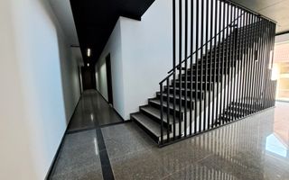 Apartament 3 camere, garaj si boxa - Sibiu central - Poză 4