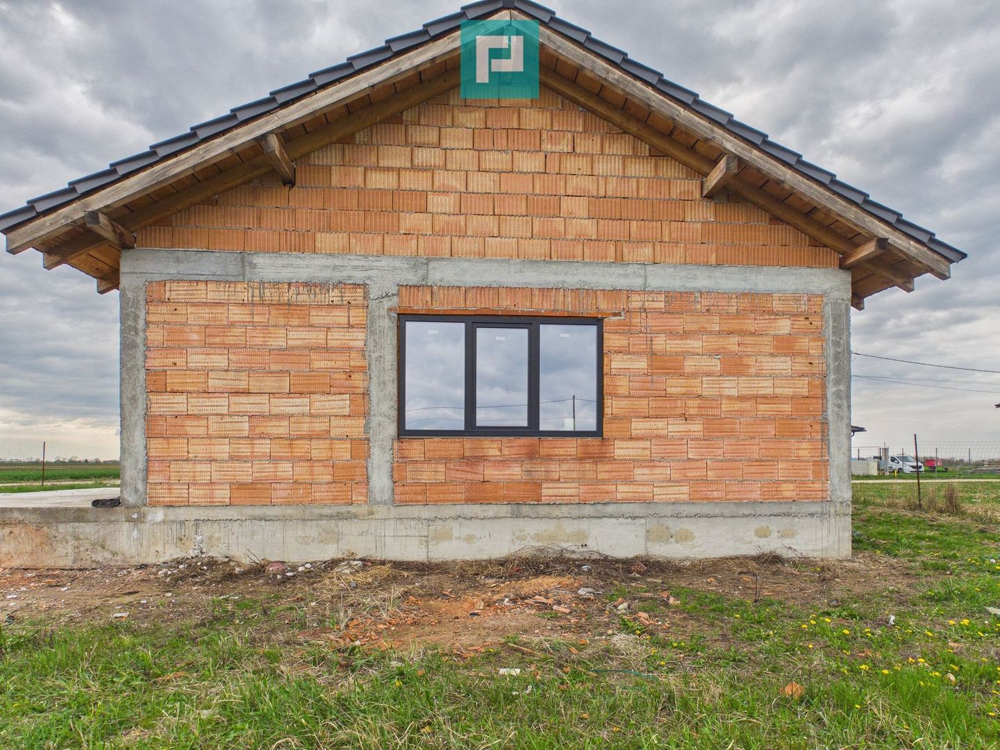 Casa nouă la roșu în Zimandcuz - Poză 6