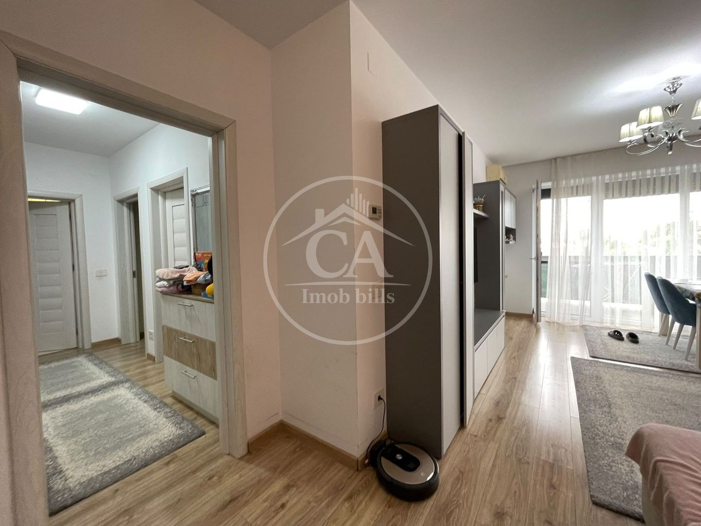 Apartament de vanzare cu 3 camere în zona Calea Aradului, Oradea - Poză 11