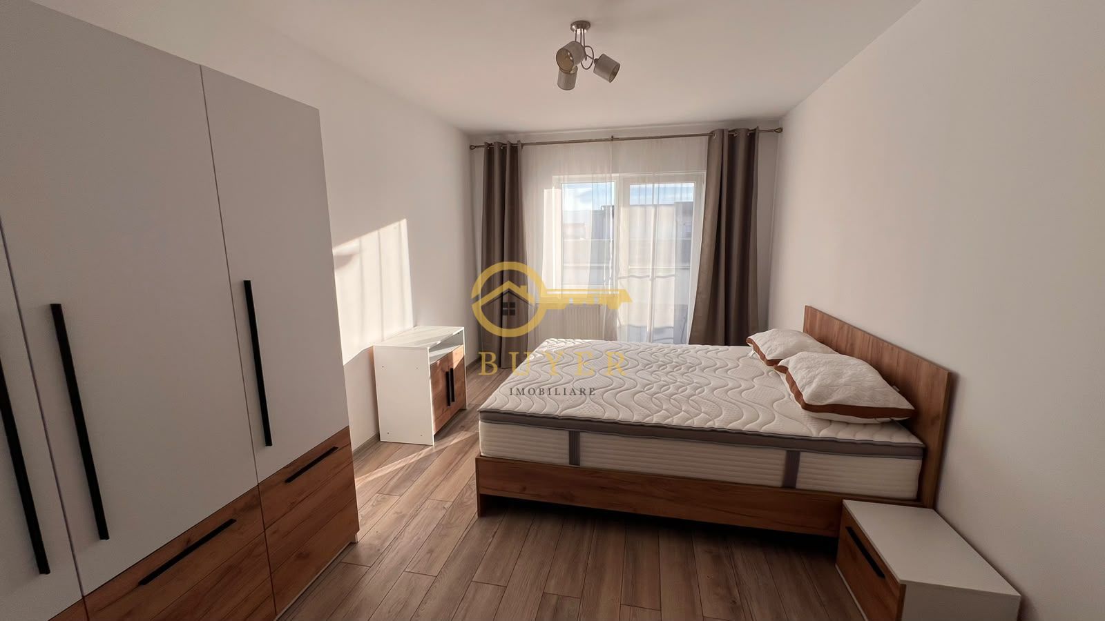 Penthouse spatios cu 2 terase in Kogalniceanu- 102 utili, buc separata - Poză 7