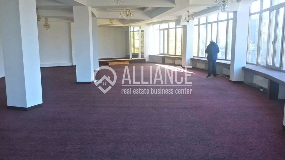 Inchiriere spatiu comercial de 400 mp - Poză 17