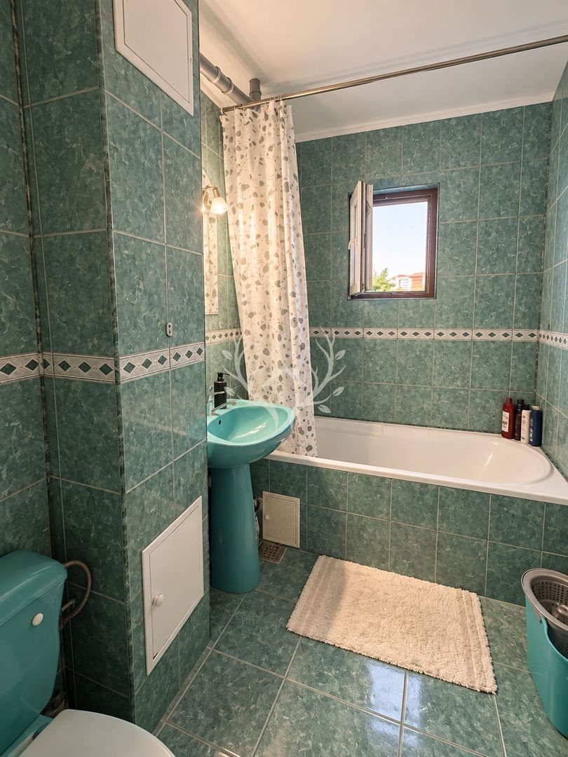 Apartament spatios cu 4 camere, zona centrala Apahida - Poză 9