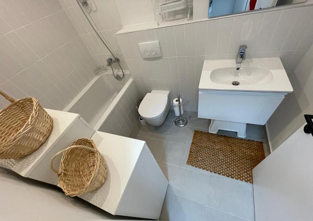 APARTAMENT 3 CAMERE ESCAPE RESIDENCE | CASA PRESEI - Poză 4