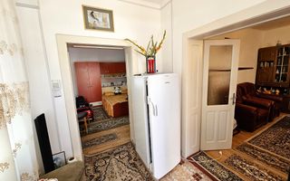 Casa cu 2 corpuri de cladire, 744 mp teren, toate utilitatile, Micesti - Poză 7