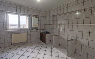 Apartament cu 3 camere de vânzare | Zonă Centrală - Poză 3