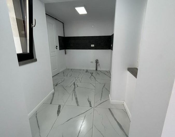 Zero comision, 105mp vila Sos. Colentina, birou - productie, Metrou17' - Poză 8