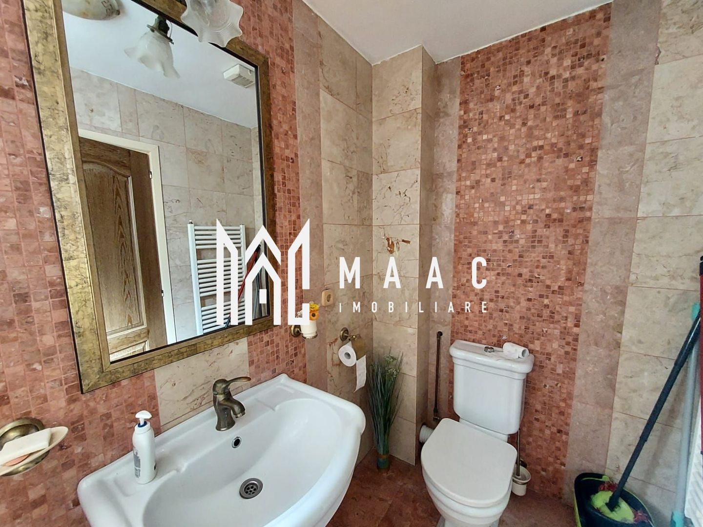 Casa 4 camere I Curte I 220 mp utili I Parcul Sub Arini - Poză 10