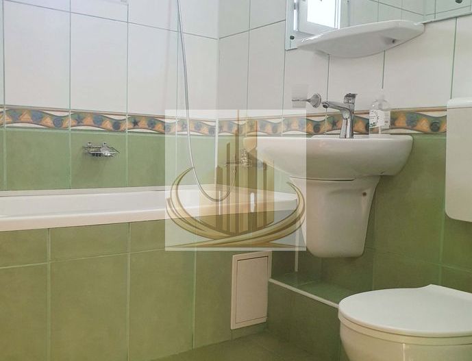 Apartament 2 camere semidecomandat cu parcare de resedinta - Poză 5