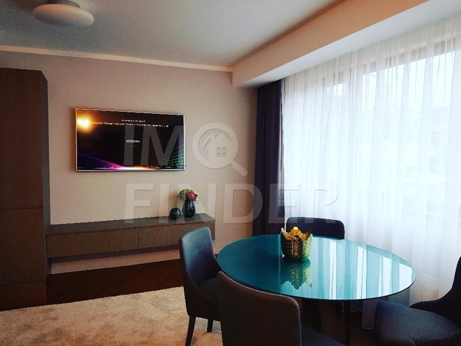 Inchiriere apartament cu 3 camere ultrafinisat zona Piata Engels - Poză 3