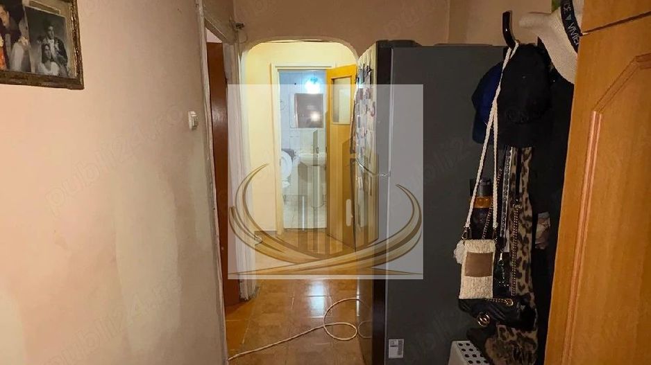 Apartament cu 2 camere decomandat - Poză 4