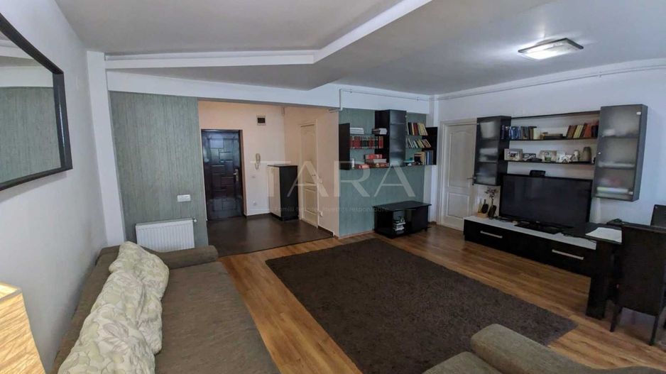 Apartament cu 2 camere, 2 băi, parcare, lângă Pădurea Făget. - Poză 2