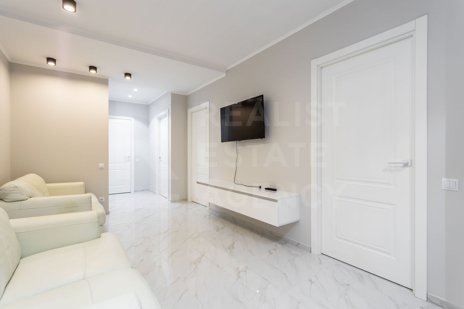 Chirie, apartament, 2 camere, bul. Renașterii Naționale, Râșcani - Poză 2