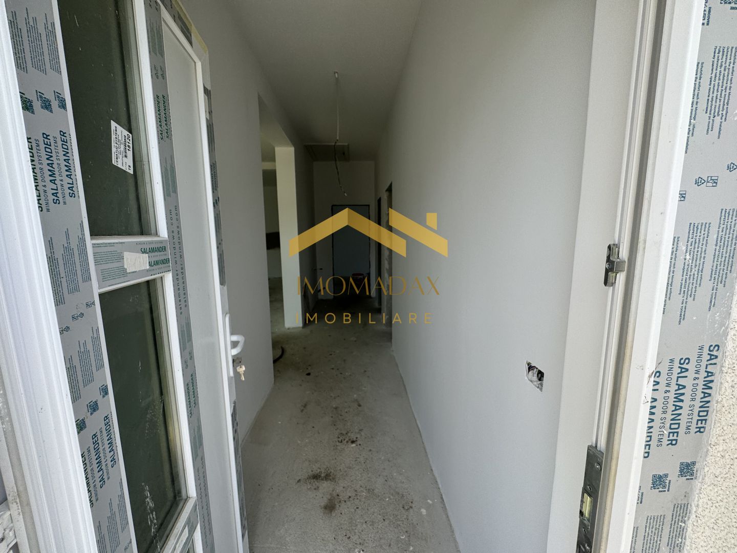 Bucovat-Duplex Parter-Curte Amenajata - Poză 11