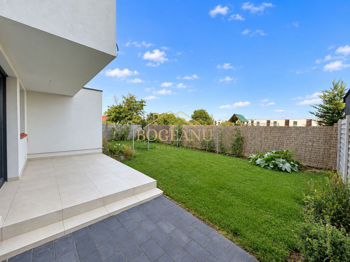 BG206-Duplex Premium 5 camere | Calea Aradului | Curte | 5 parcări - Poză 15