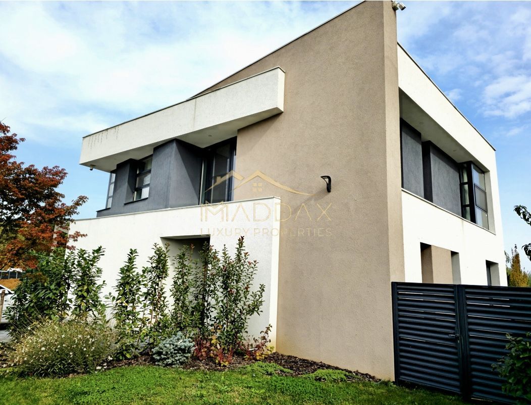 Masterpiece Villa**7 camere**Sauna**Jacuzzi//Dumbrava Vlasiei - Poză 35