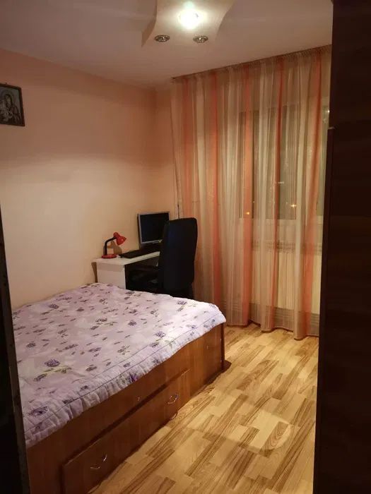 Apartament cu 2 dec,Micro 13 - Poză 6