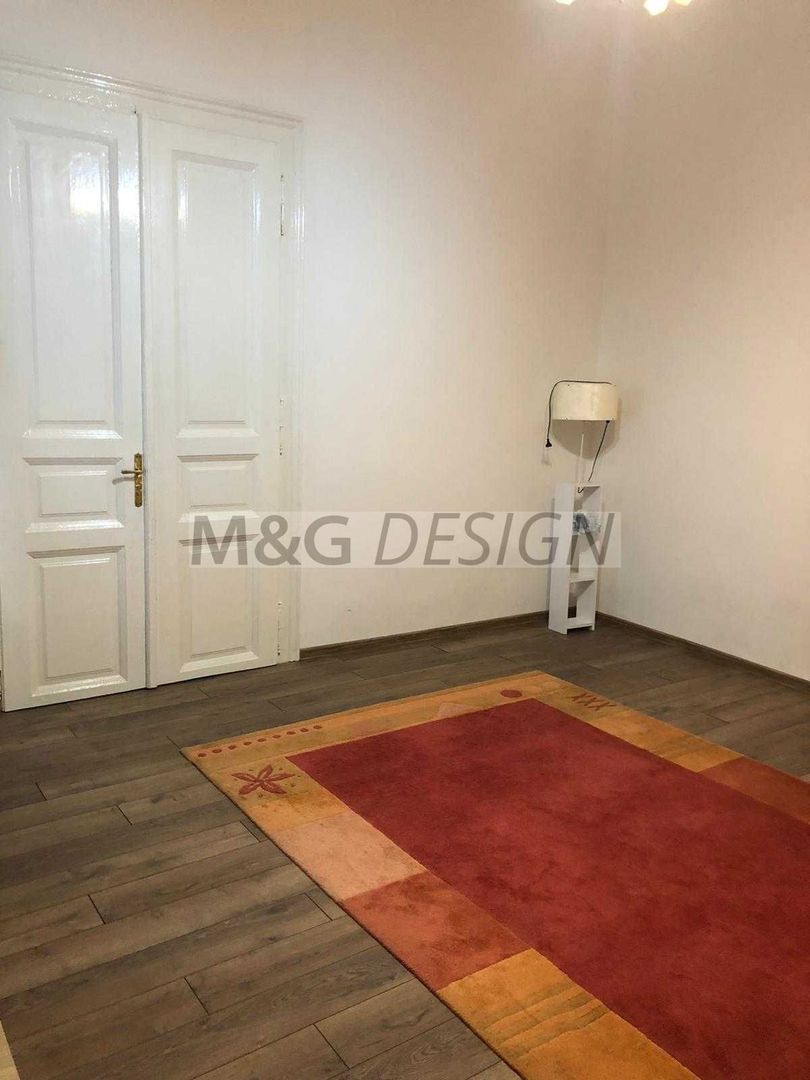 Apartament 3 camere central - cladire istorica - Poză 1