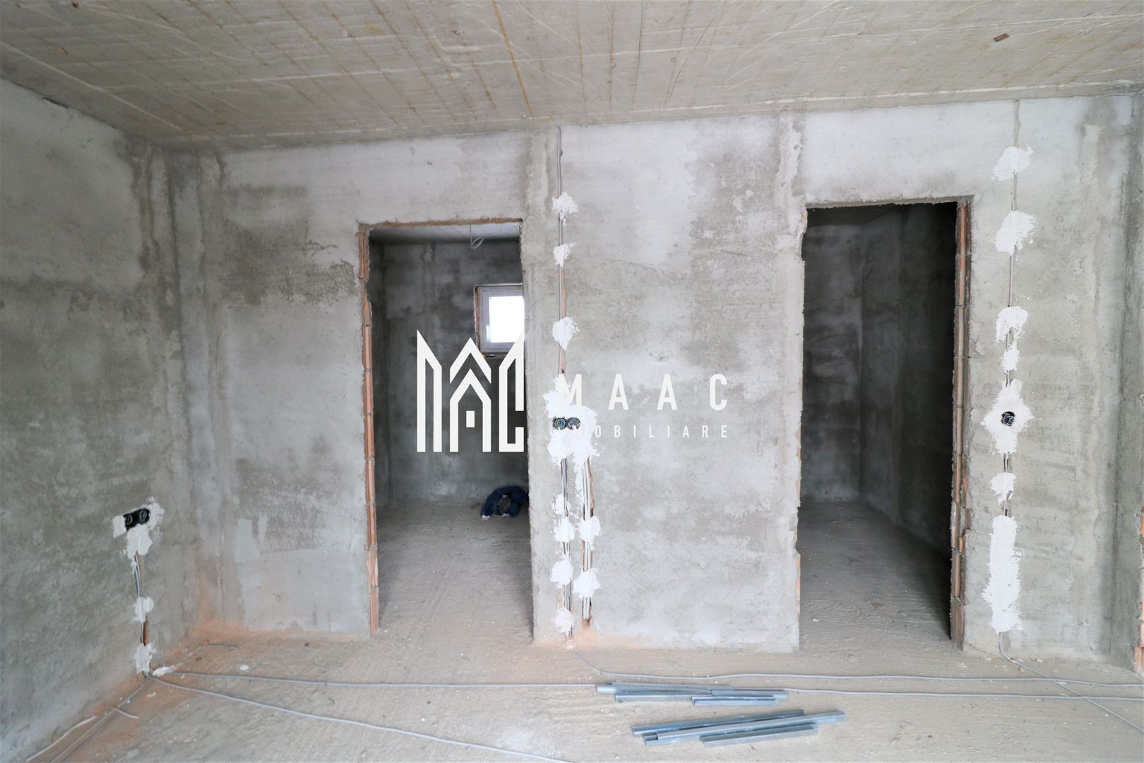 Casa/Vila 5 camere  | Teren 900 mp | Cisnadioara - Poză 4