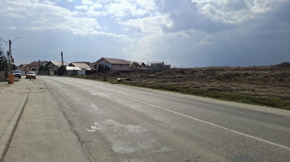 Teren 488 mp Bradu, deschidere la DJ - 3 Km de Pitesti - Poză 2