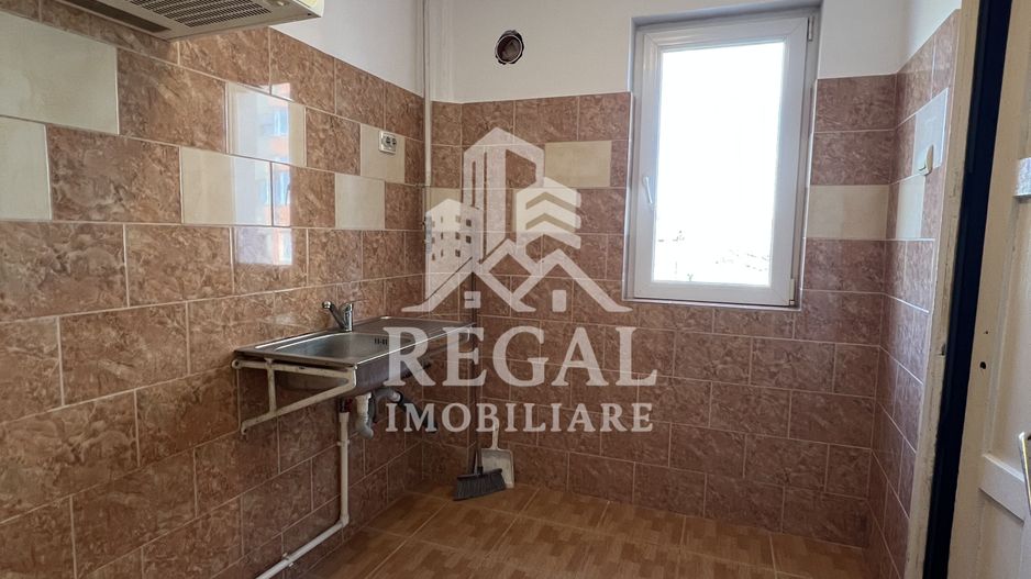 Apartament 3 camere de vânzare – Micro 7 - Poză 7