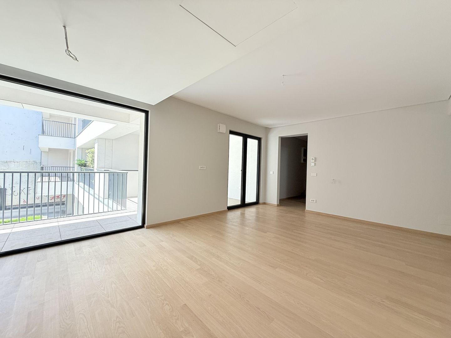 Ultracentral | 3 camere | 37 mp terasa | Centralis | Parcare - Poză 6