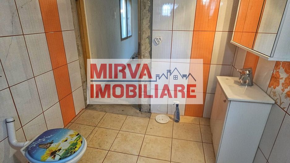 Exclusivitate! Casă cu teren generos în Sat Olteni, Com.Teișani - Poză 35